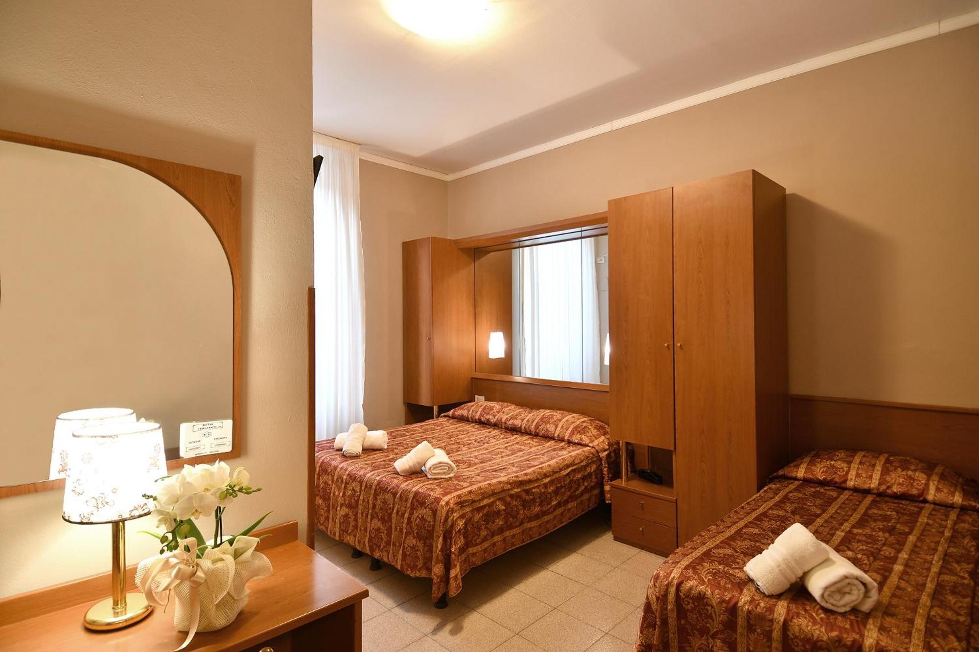 Hotel Innocenti Montecatini Terme Exterior photo