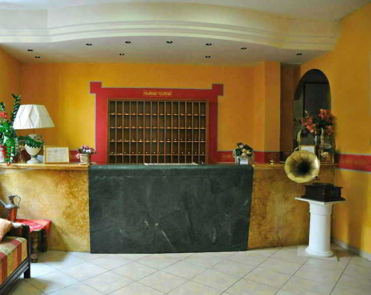 Hotel Innocenti Montecatini Terme Exterior photo